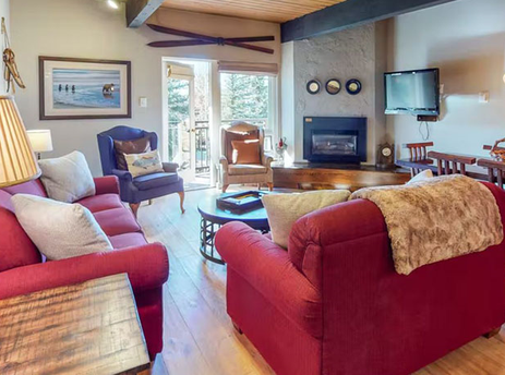 Ptarmigan House 27 Living Room