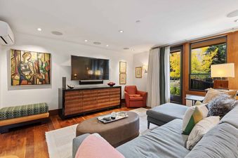 Riverhouse-3-Livingroom-1