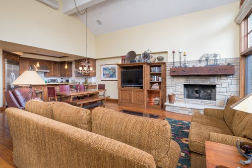 Gas Fireplace