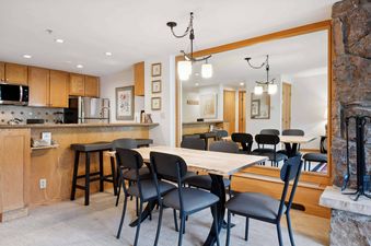 Dining area and kitchen in Lodge Tower 394.