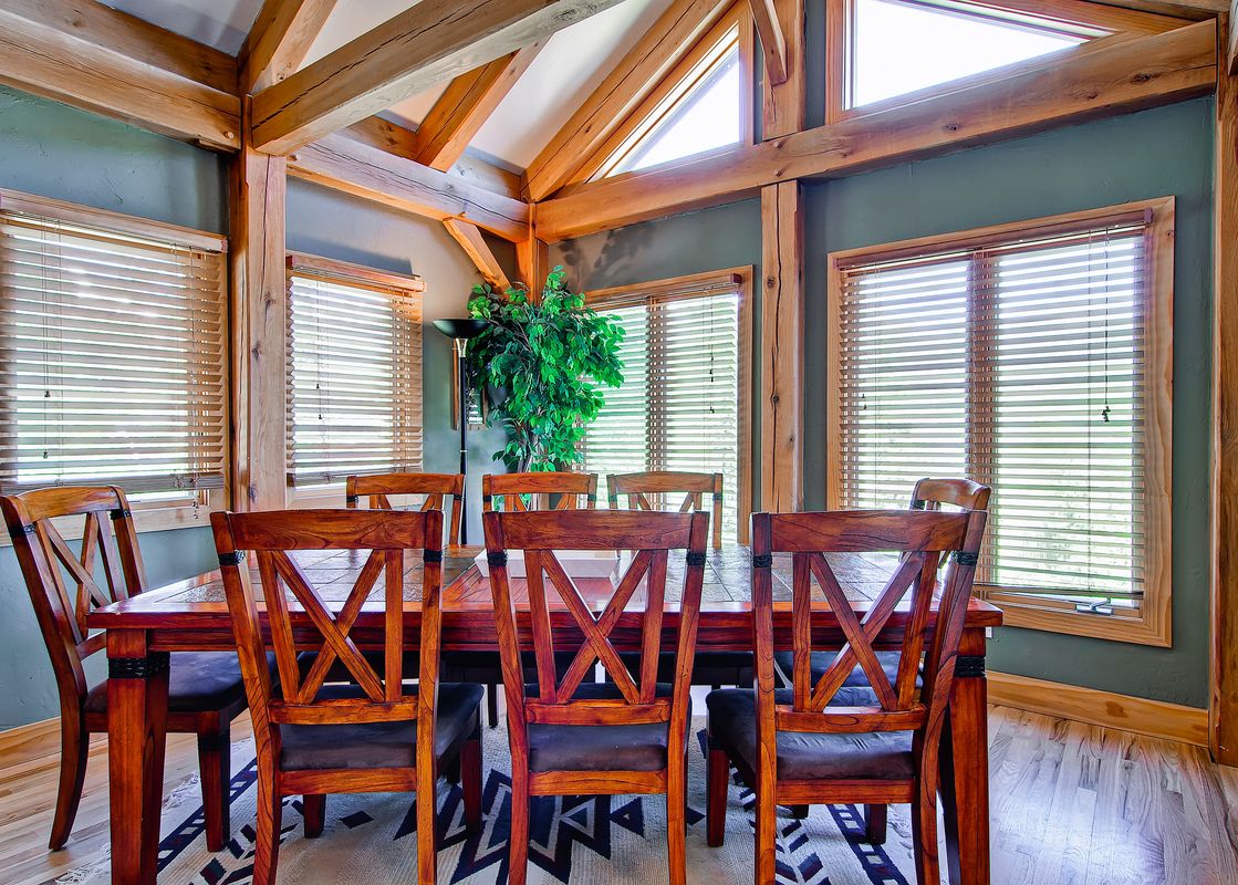 Dining room with seating for eight at Snow Mountain Lodge.