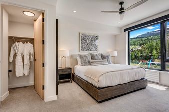 Electric Pass Lodge 403