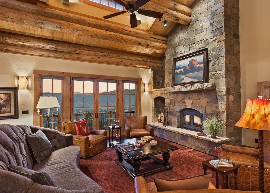02 Living Room