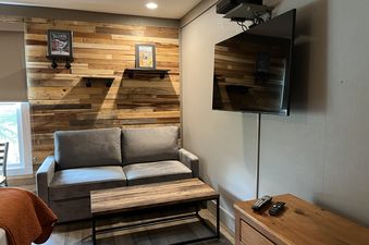 Mountainside Inn 207