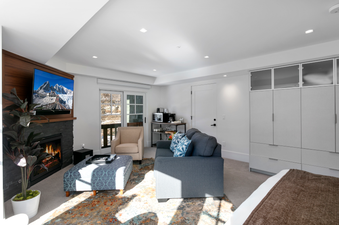 Lodges at Deer Valley Deluxe Hotel Room