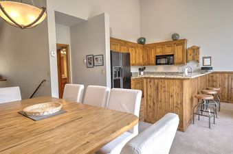 One Breckenridge Place 14