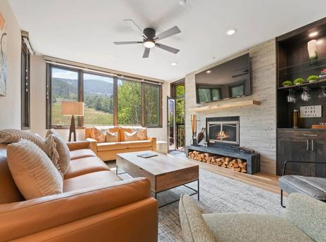 01 Living Room