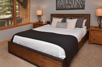 Aspenwood Lodge 205