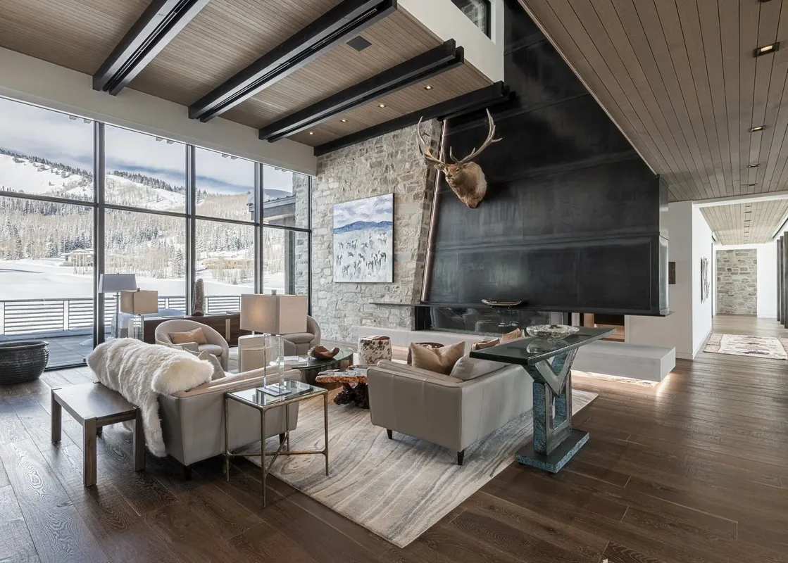 01 Park City Colony 264 Main Level Living Room
