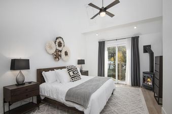11 Bedroom