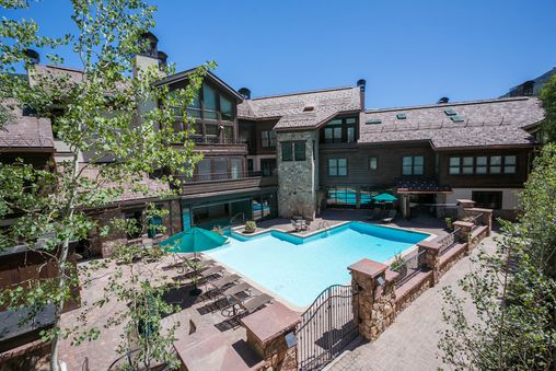 Outdoor Community Pool