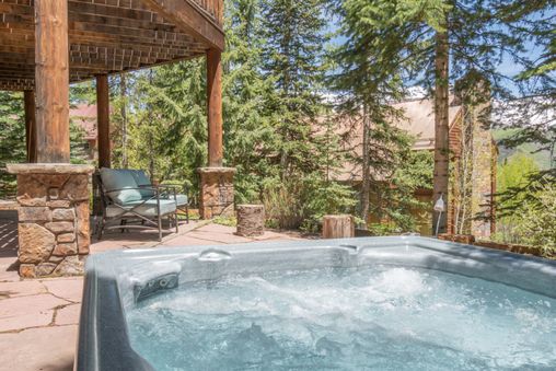 Private Hot Tub