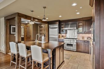 Edgemont 2406