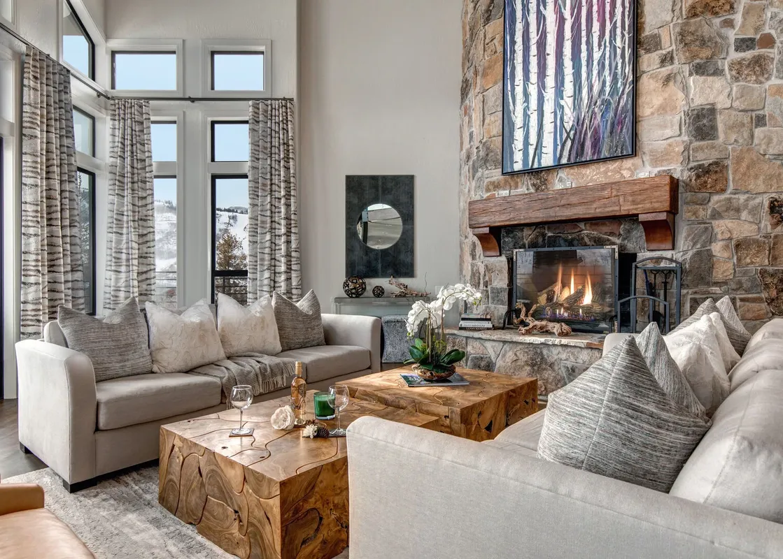 02 Abode at Aerie View
