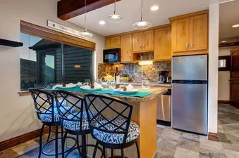 05 Kitchen