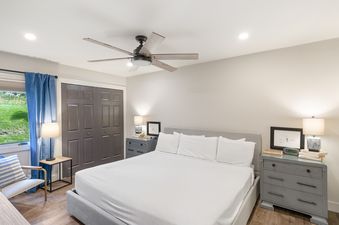 09 Ski Inn Condominium 225