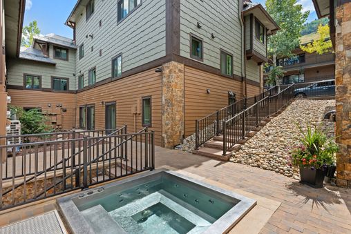 Hot Tub (Shared)