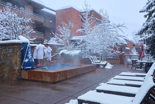 Outdoor hot tubs