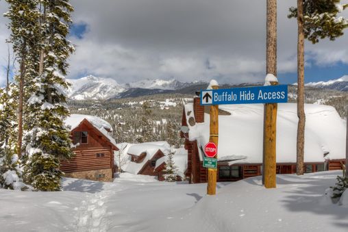 Ski In and Out