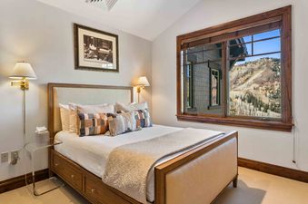 Silver Strike Lodge 701