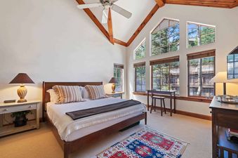 17 Pinehurst Townhome 4