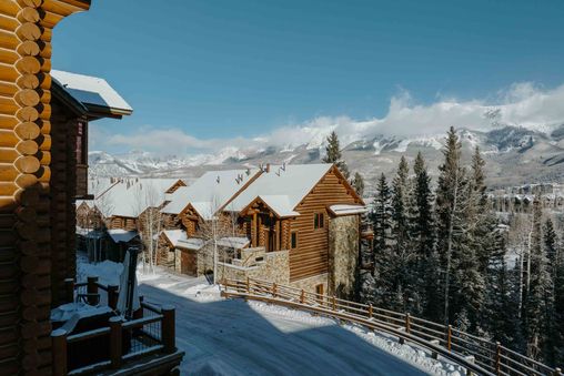 Ski-in Ski-out