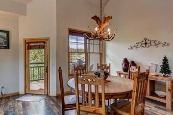 Corral 302W