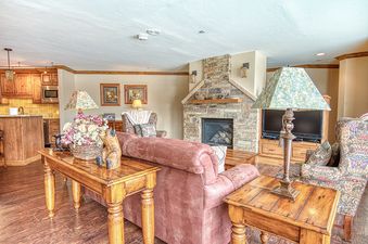 Vail-Spa-105 6907-2