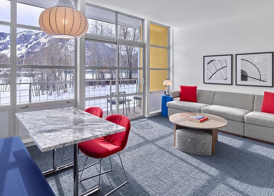 Aspen Meadows Deluxe One Bedroom Suite