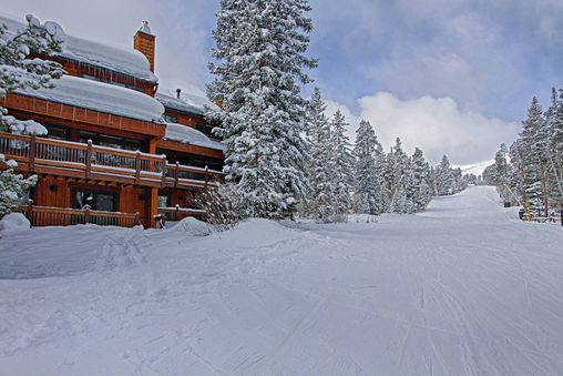 Ski-in / Ski-out