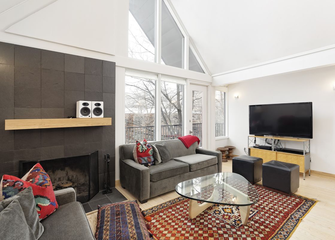 Fifth Avenue Unit 5