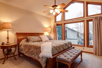One Breckenridge Place 15