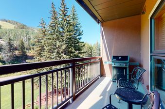 09 Balcony