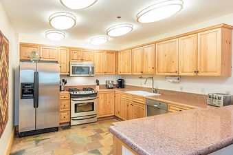 Bear Creek Lodge 213