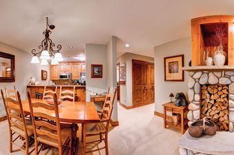 EastWestResorts KV333 Pano