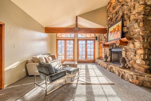 Multiple Fireplaces