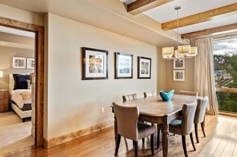 Edgemont 2406