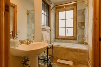 Guest Ensuite