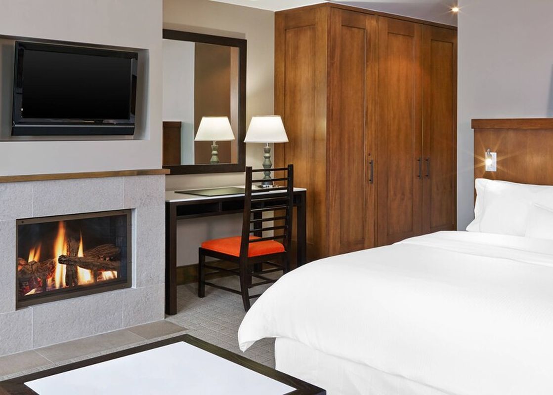 Westin Riverfront Studio Suite Valley View