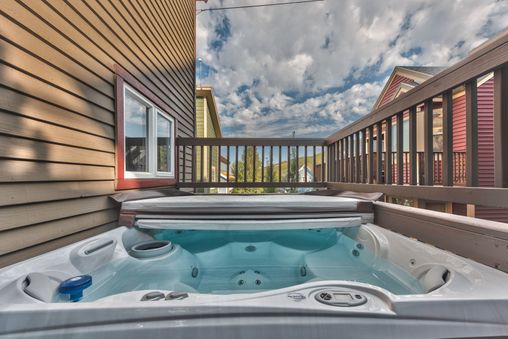 Private Hot Tub