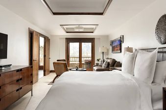 Four Seasons The Couloir Residence Four Bedroom Slopeside
