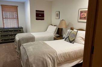 Bear Creek Lodge 108A