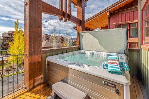 Private Hot Tub