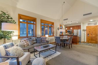 Capitol Peak Lodge 3322