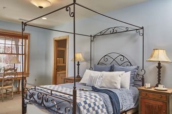 09 Cody House 1A