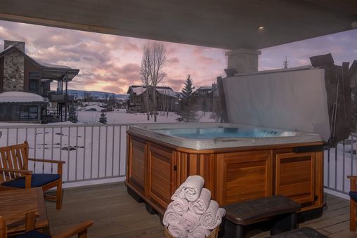 Private Hot Tub