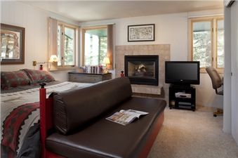 Tamarack 3 Bedroom Deluxe