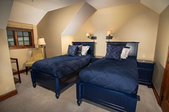 Riva Ridge Two Bedroom Penthouse