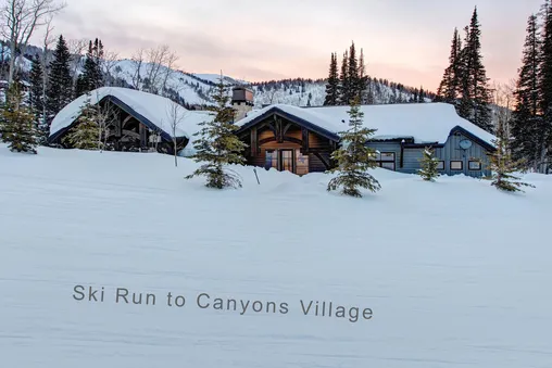 Ski-In/Ski-Out
