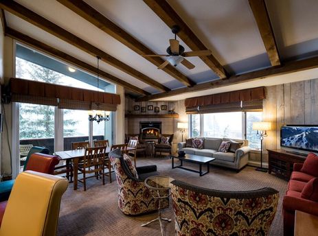 Vails Mountain Haus Three Bedroom Valleyside Penthouse